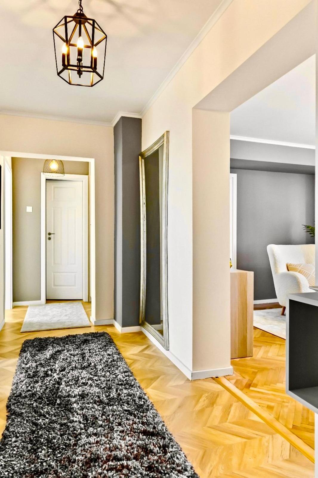 Design 2br Decebal/ Pta Alba Iulia