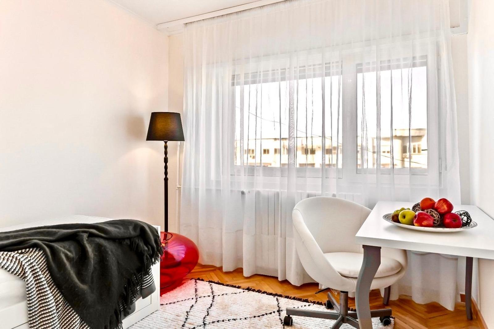 Design 2br Decebal/ Pta Alba Iulia * Bucharest